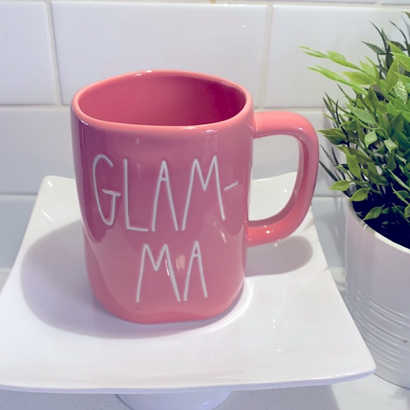 SOLD Rae Dunn Glam-Ma mug - Picture 1 of 3